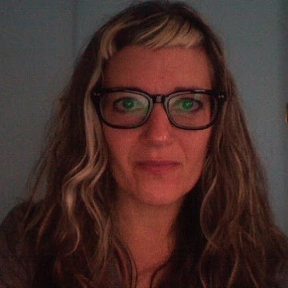 Meet your Posher, Sari